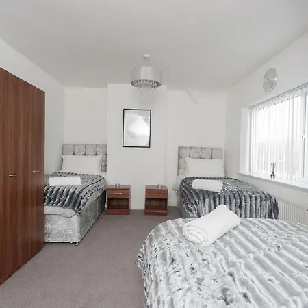 Beech House * Leeds (West Yorkshire)